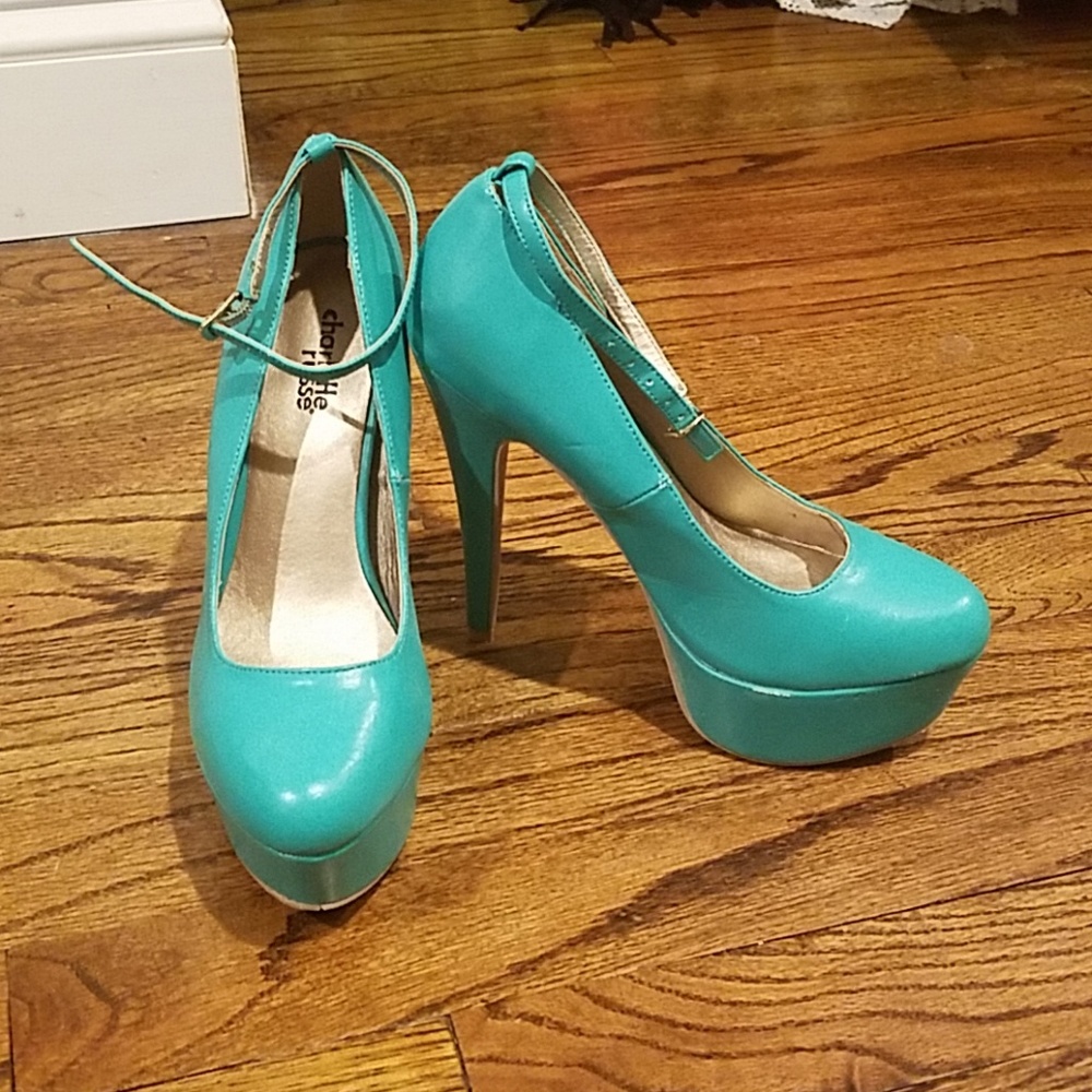 Charlotte russe platform pumps